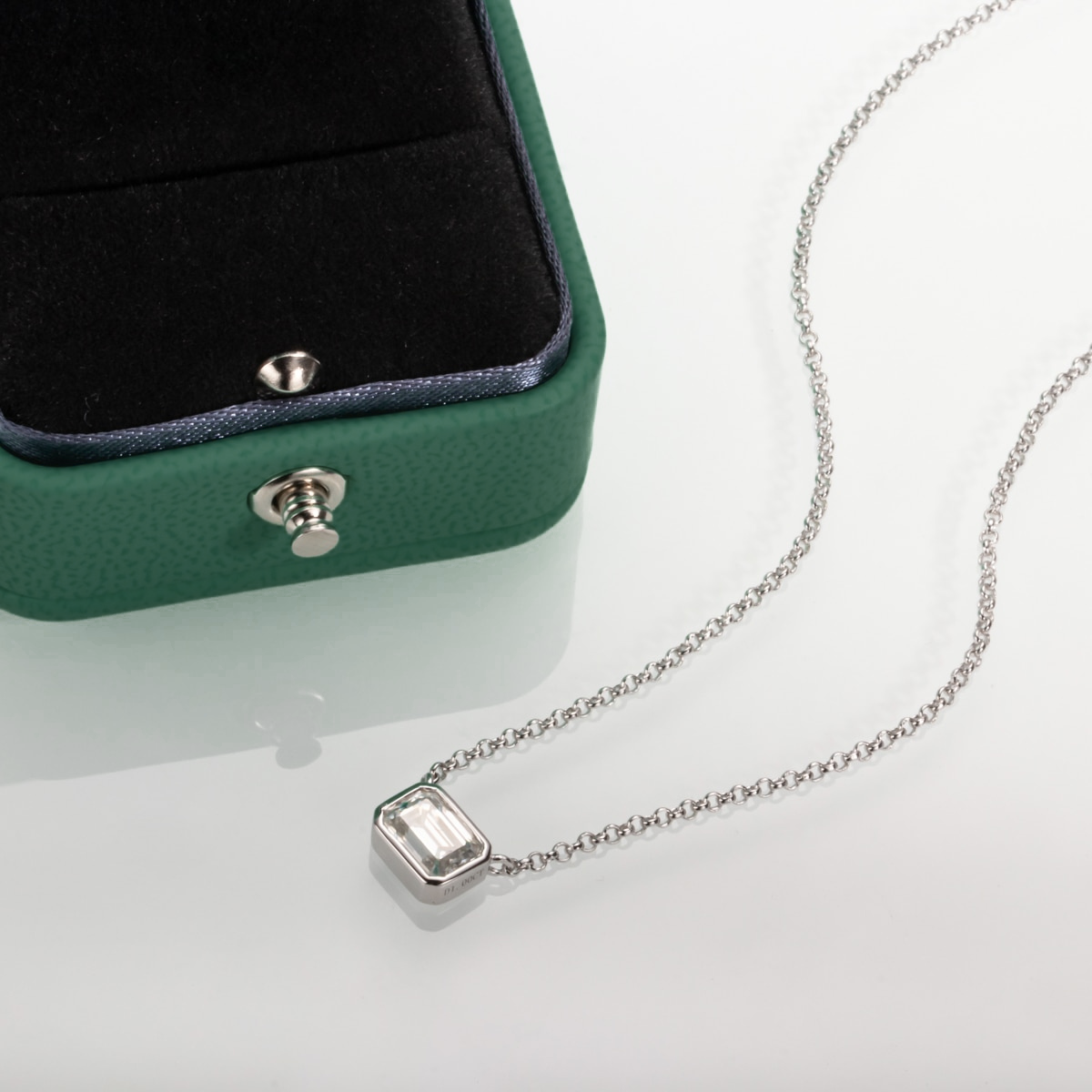 Colar Laurena Moissanite