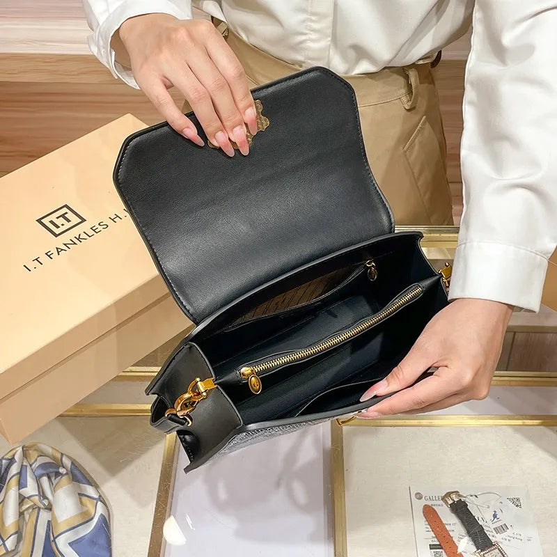 Bolsa Feminina Flankes HK Alati Volans